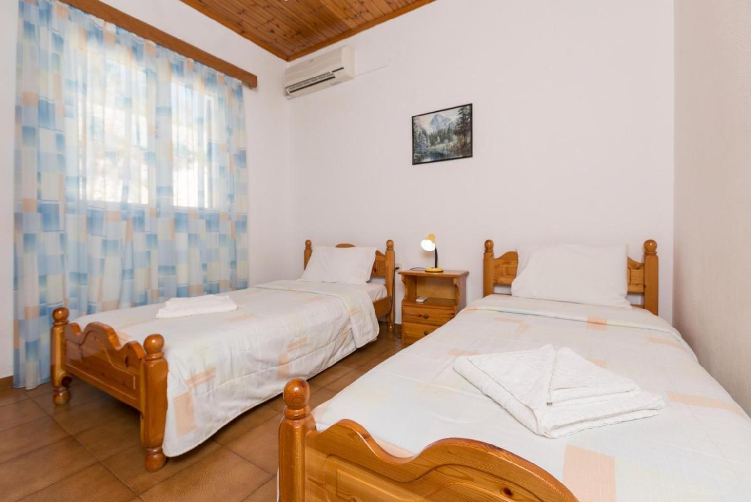 Dolphin Villa 1 Porto Ozias Екстер'єр фото