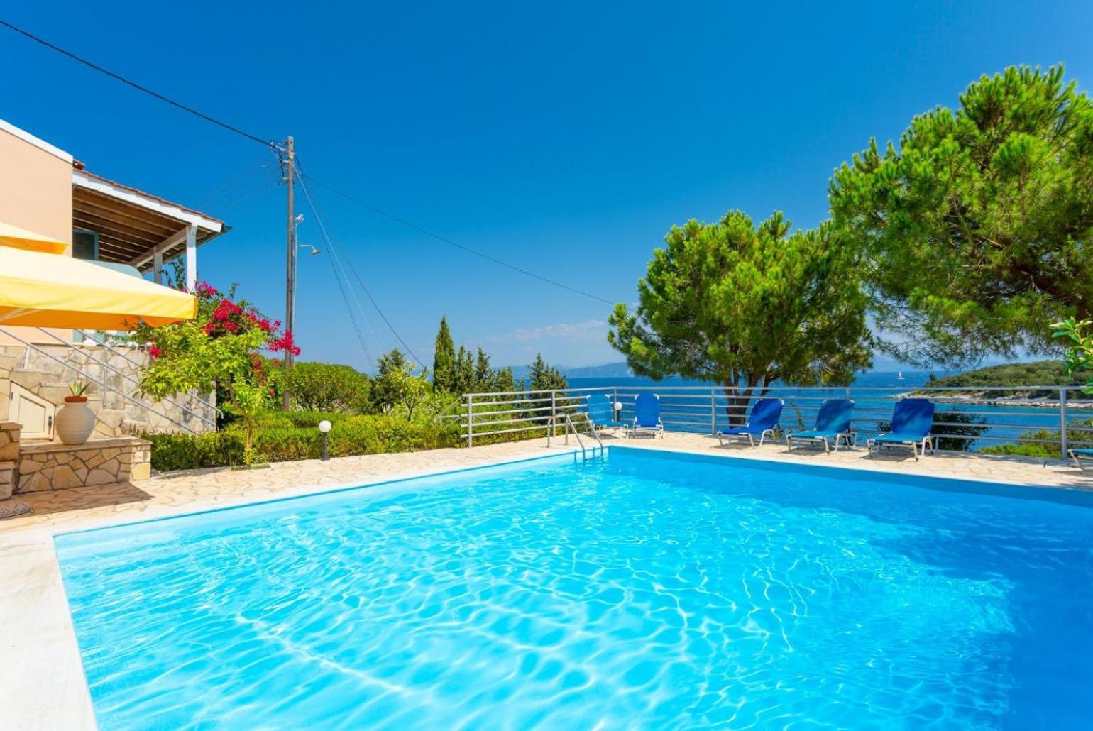 Dolphin Villa 1 Porto Ozias Екстер'єр фото